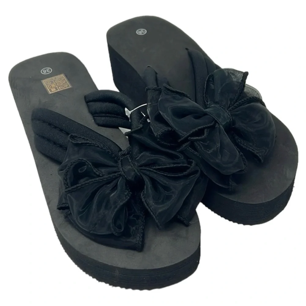 Women’s Bowknot Platform Flip-Flops - Picture 4 of 9